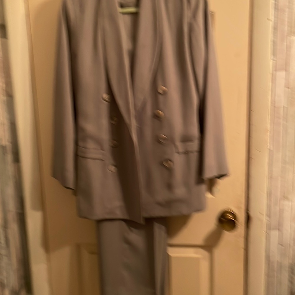 JG Hook Green pinstripe pant suit. Pant has elastic waist and pockets, size 10p